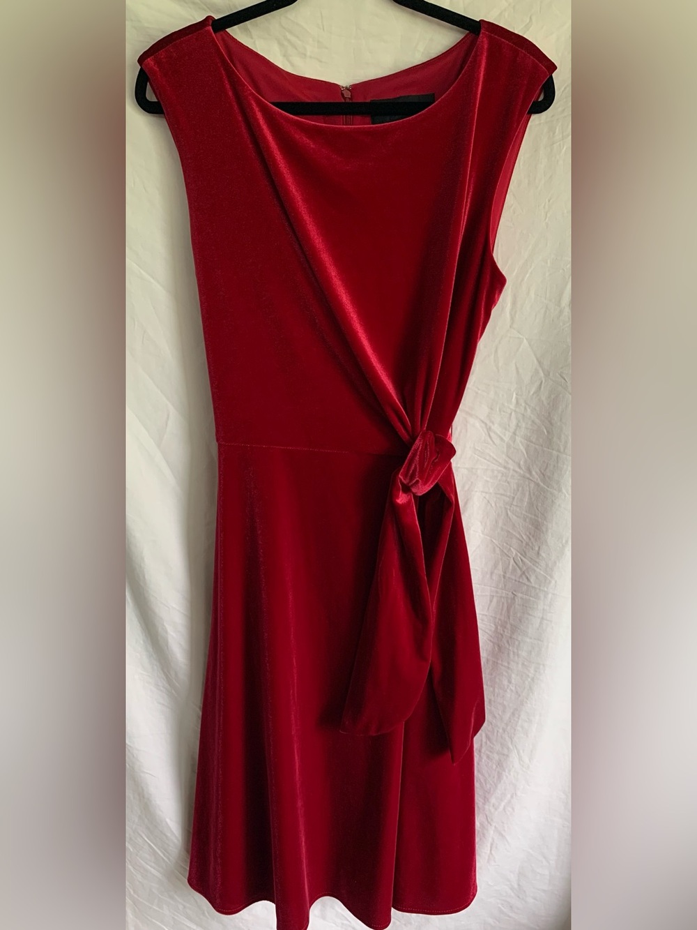 Chelsea Rose Women's Dark Red Velvety Knot-Waist Dress